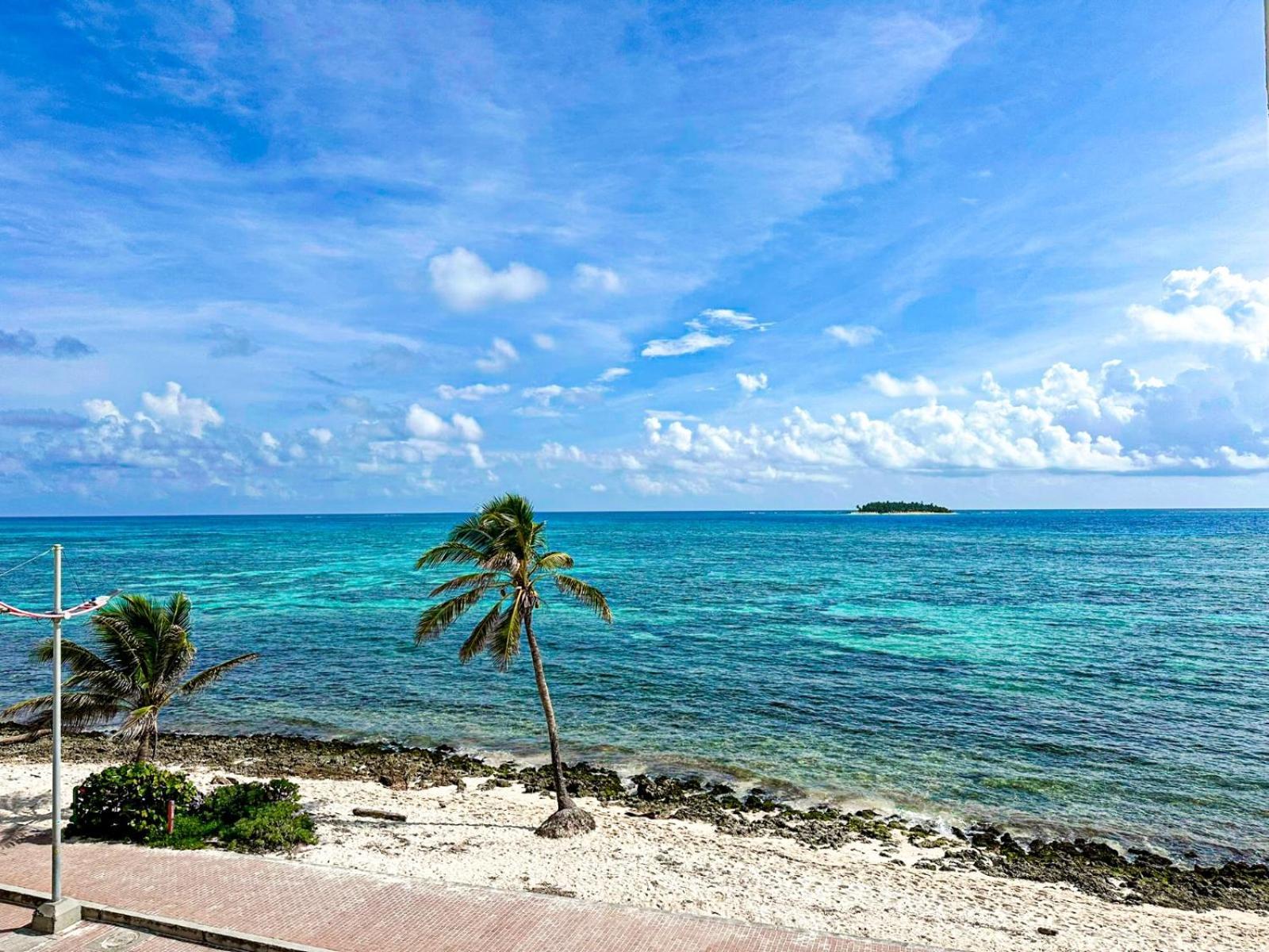 Caribbean Island Hotel Сан-Андрес Экстерьер фото